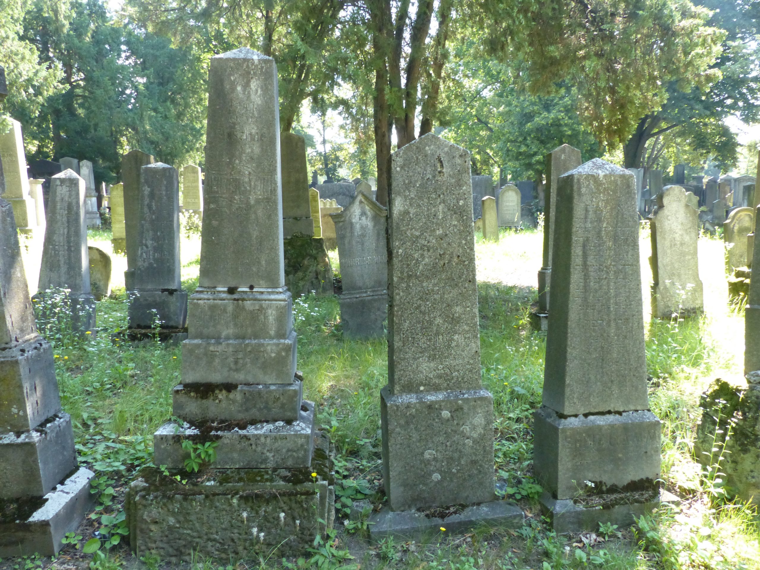 En este momento estás viendo HISTORIA DEL CEMENTERIO JUDIO DE BRNO