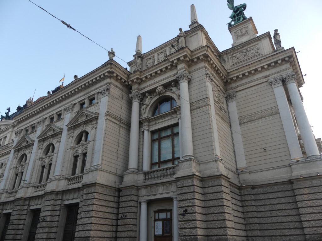 Lee más sobre el artículo A UCRANIA SE LE AGOTA EL TIEMPO