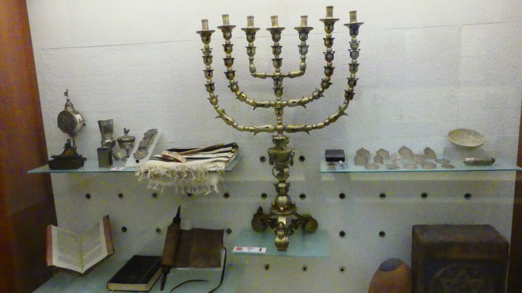 Lee más sobre el artículo LOS SEFARDIES DURANTE EL HOLOCAUSTO